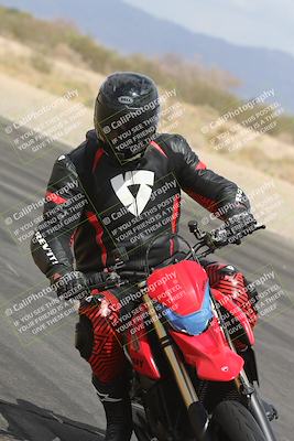 media/May-05-2025-Moto Forza (Mon) [[3c1838c5e5]]/3-C Group/Session 2 (Turn 7 Inside)/